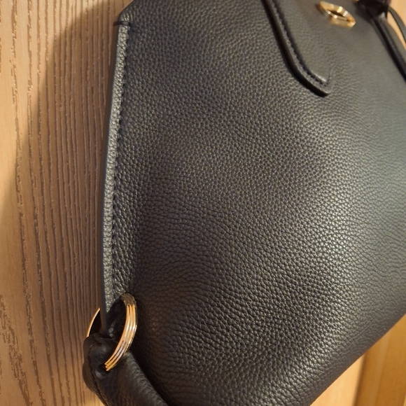 Michael Kors Sandra Gold Metal Large Satchel Bag - Picture 5 of 16